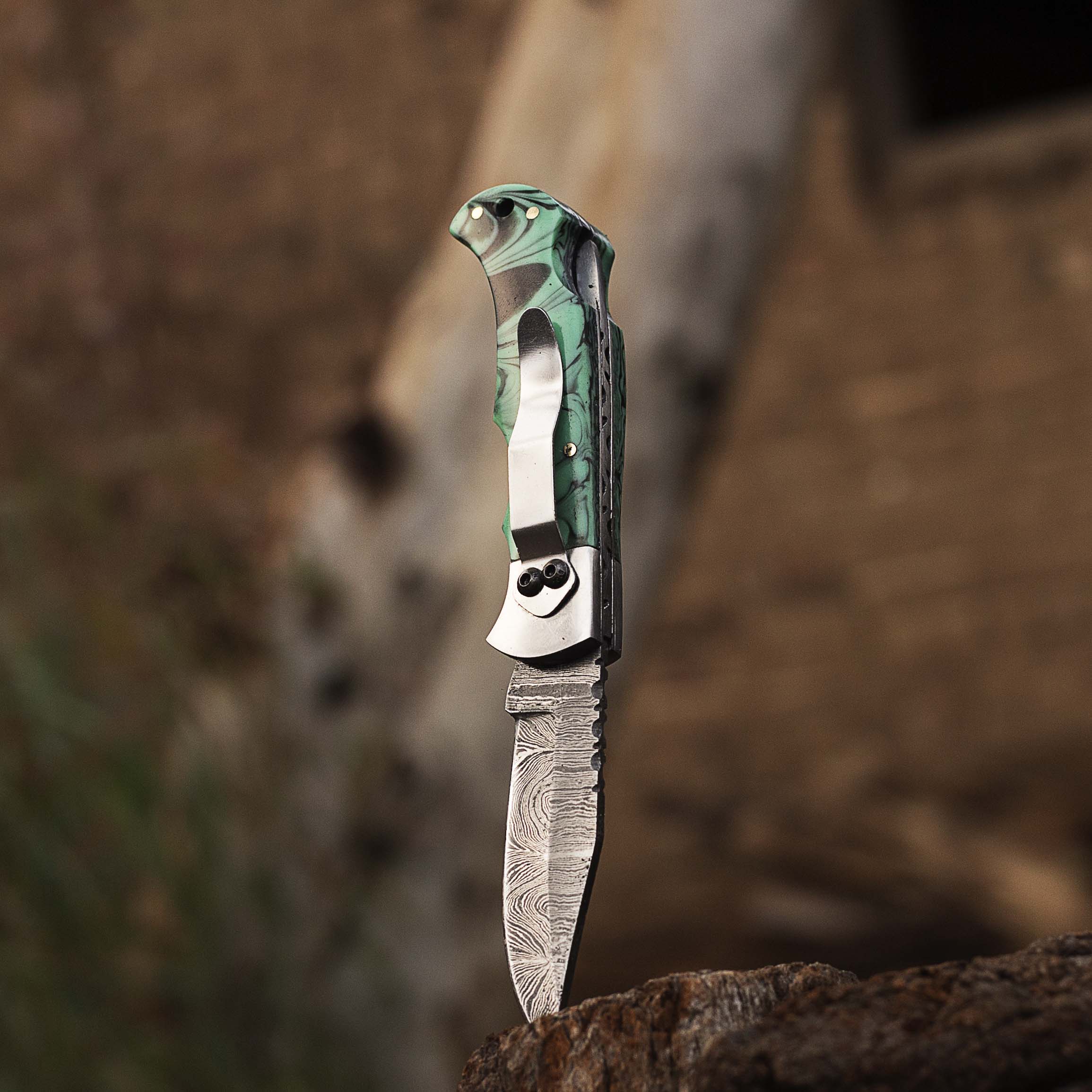 Personalized Handmade Damascus Pocket Clip Folding Knife 6.5", Camping Hiking Damascus Pocket Knife, Gift for Groomsmen, Gift for Men, USA