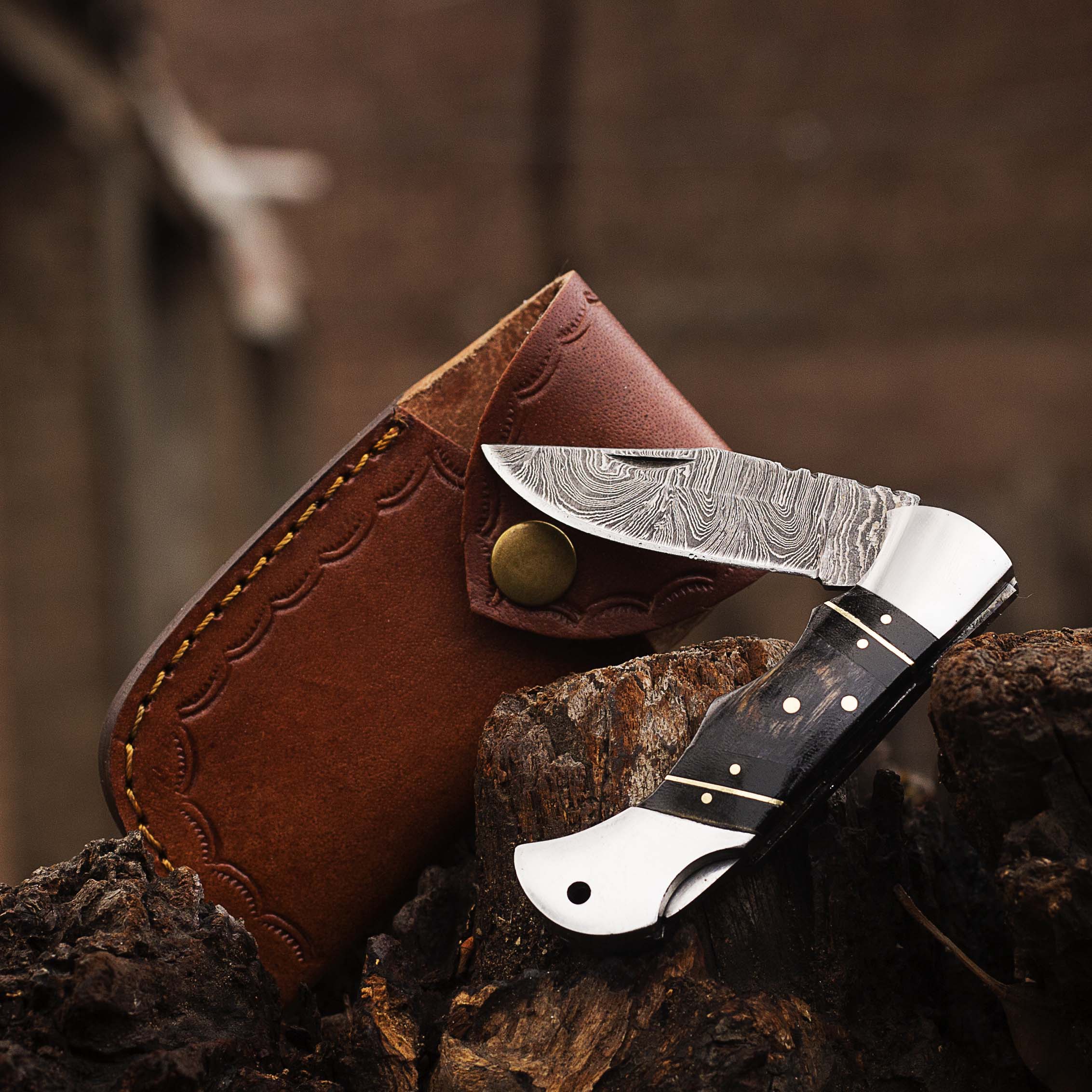 Personalized Damascus Pocket Folding Knife 6.5", Camping Hiking Damascus Pocket Knife, Groomsmen Gift, Gift for Husband, Gift for Him