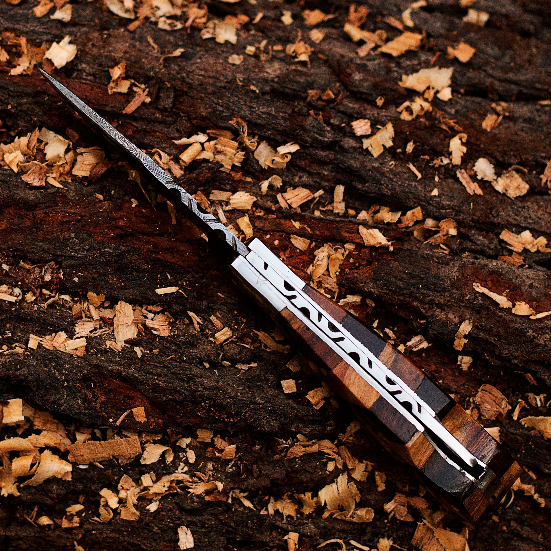 Personalized Damascus Pocket Folding Knife 6.5", Camping Hiking Damascus Pocket Knife, Groomsmen Gift, Gift for Husband, Gift for Him