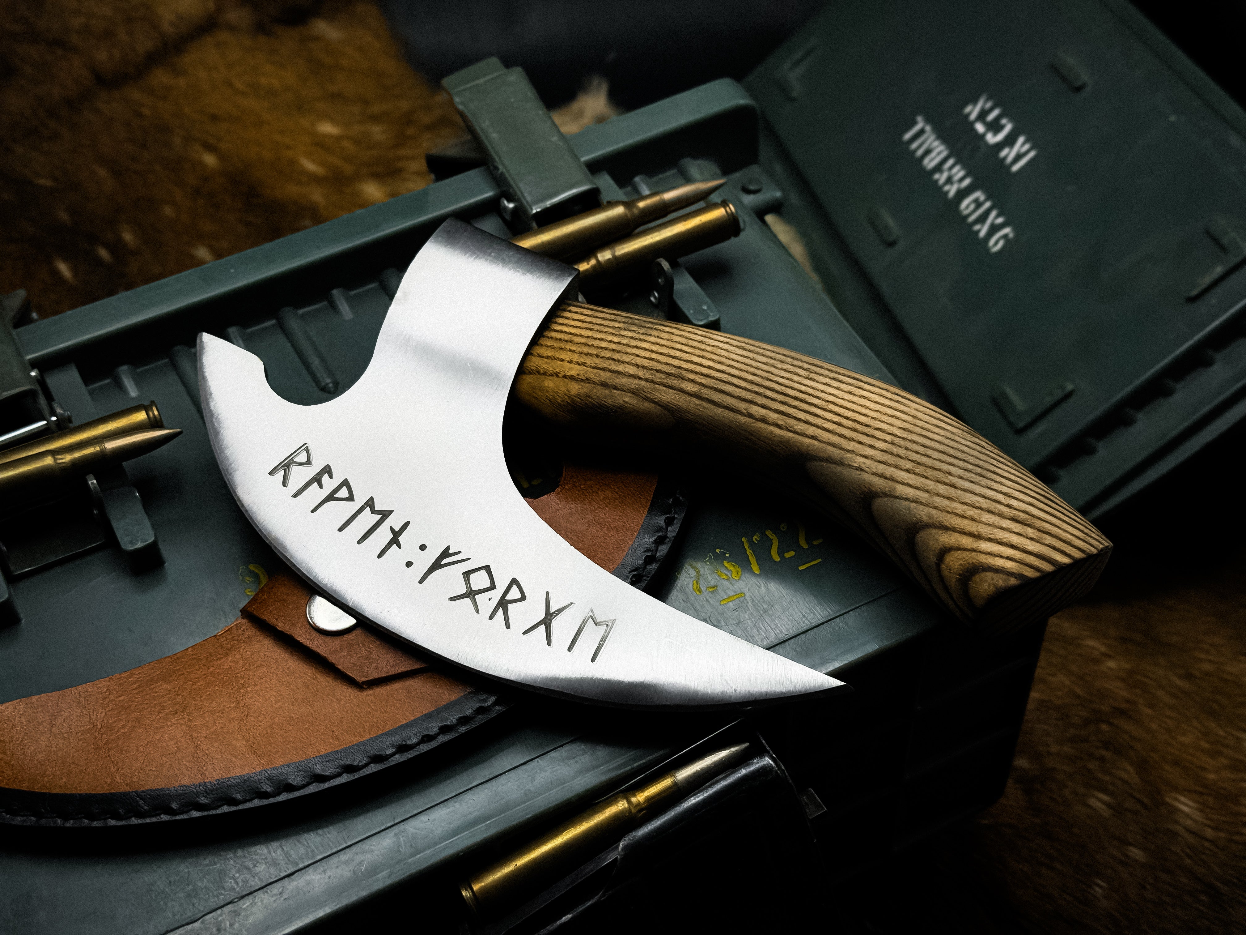 Pizza axe | Pizza slicer Hand forged Viking pizza cutter | Viking bearded camping axe | Groomsmen Gift | Valentine gift for her | Kitchen Axe