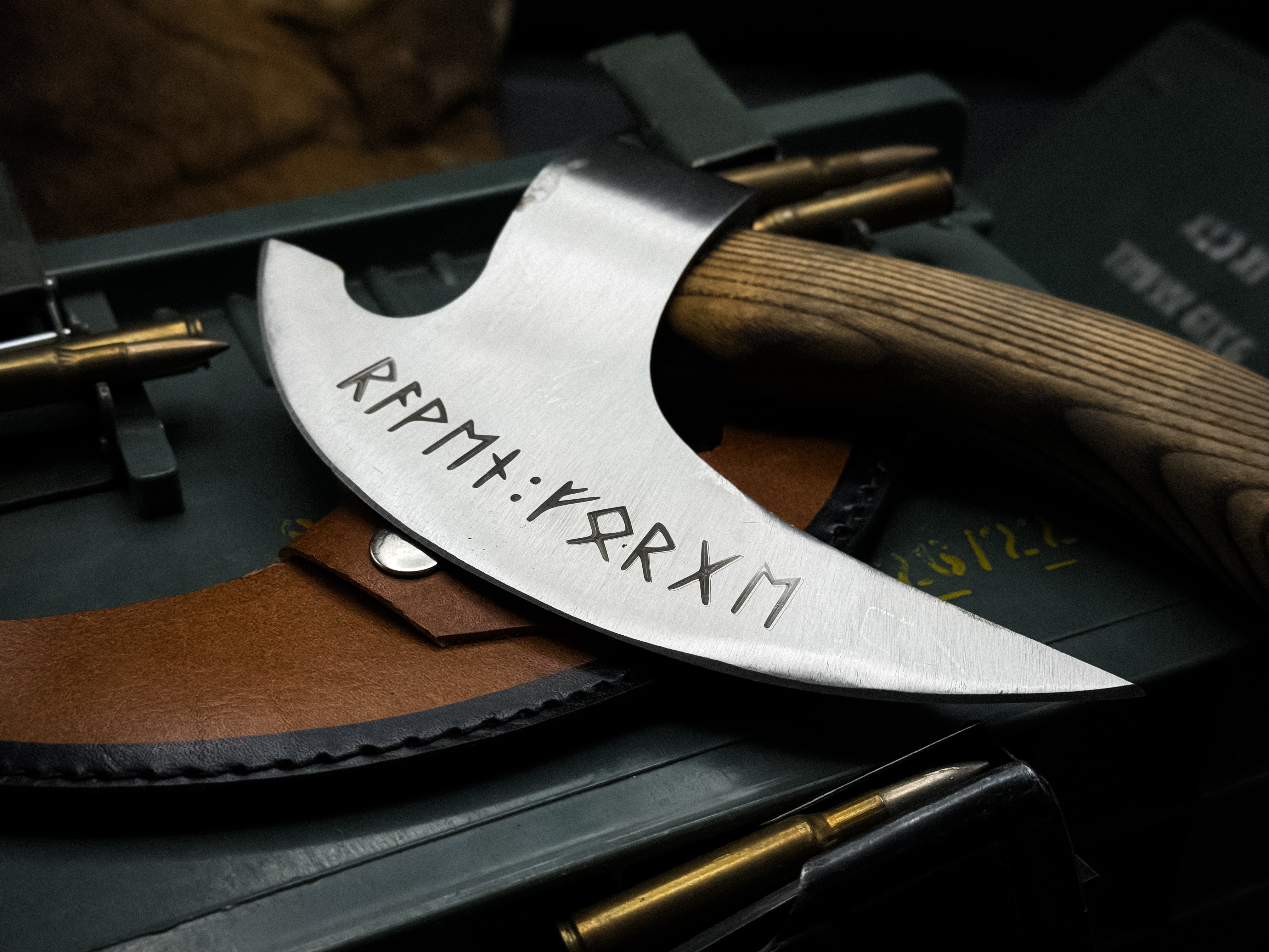 Pizza axe | Pizza slicer Hand forged Viking pizza cutter | Viking bearded camping axe | Groomsmen Gift | Valentine gift for her | Kitchen Axe