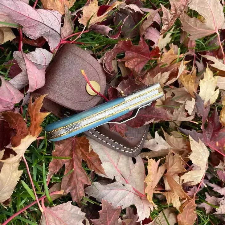 Gut Hook Folding Knife Damascus Steel Blade Bone Handle