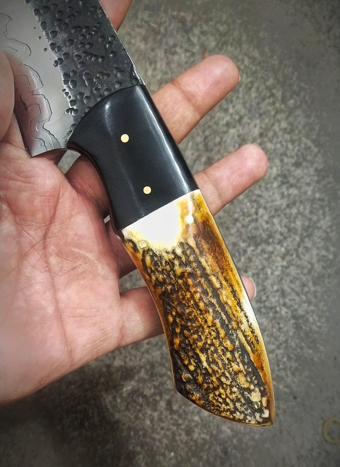 Custom Handmade 1095 Steel Forged Sharp Blade Camping / Hunting Survival Bowie Knife Come With Leather Sheath Cover, Father Day Gift, Gift for Husband, Birthday Gift, Gift for him/her / Best Xmas Gift