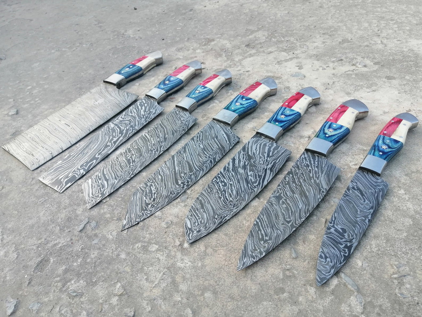 Custom Handmade Chef Knives Set / Kitchen Knives Set / 7Pcs Chef Set / Texas Flag Handle Chef Set / Texas Handle Knives / Damascus Blades Chef Knives Set / BBQ Knives Set / Best gift item / Mother Day Gift / Professional Chef For Gift