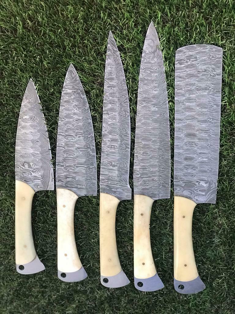 Custom Handmade Chef Knives Set / Kitchen Knives Set / 5Pcs Chef Set / Damascus Blades Chef Knives Set / BBQ Knives Set / Best gift item / Mother Day Gift / Professional Chef For Gift